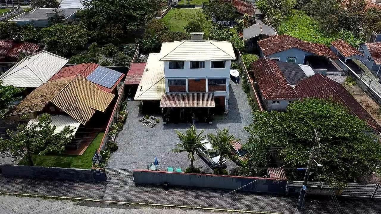 Quintas Da Barra Bnb A 30M Da Praia Balneario Barra do Sul Exterior photo